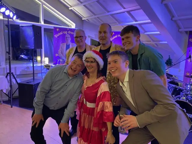Sussi & Drengene live — Julestemning 2025